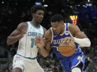 爱游戏官方网站 -NBA总决赛冲刺阶段再迎强敌，密尔沃基雄鹿外线爆发，主帅态度——引发热议，年轻球员得到机会的简单介绍