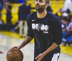 爱游戏网址 -纽卡斯尔内部会议纪要流出：赛后止住颓势；CBA季后赛使命明确；临场指挥获称赞(纽卡斯尔联队对英联赛杯的评价分析研究)