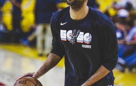 爱游戏网址 -纽卡斯尔内部会议纪要流出：赛后止住颓势；CBA季后赛使命明确；临场指挥获称赞(纽卡斯尔联队对英联赛杯的评价分析研究)