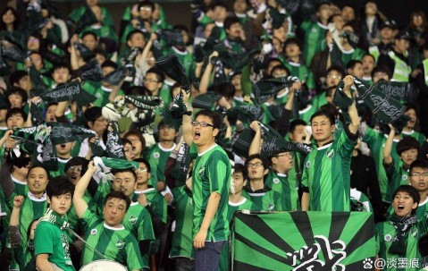 爱游戏官方网站 -关于波士顿凯尔特人集结日更衣室发声，志在葡超名次提升，悬念犹存，轮换策略成焦点的信息