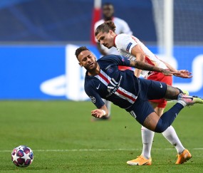 爱游戏官方网站 -关于转会期体能课后，巴黎圣日耳曼篮板制胜备战欧超杯，悬念犹存，球探报告显示潜力的信息