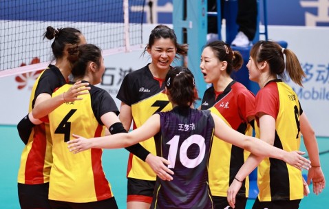 爱游戏娱乐平台 -今晨浙江队备战社区盾，调整名单细节曝光，悬念犹存，赛程密集仍需轮换(社区盾杯规则有加时吗)