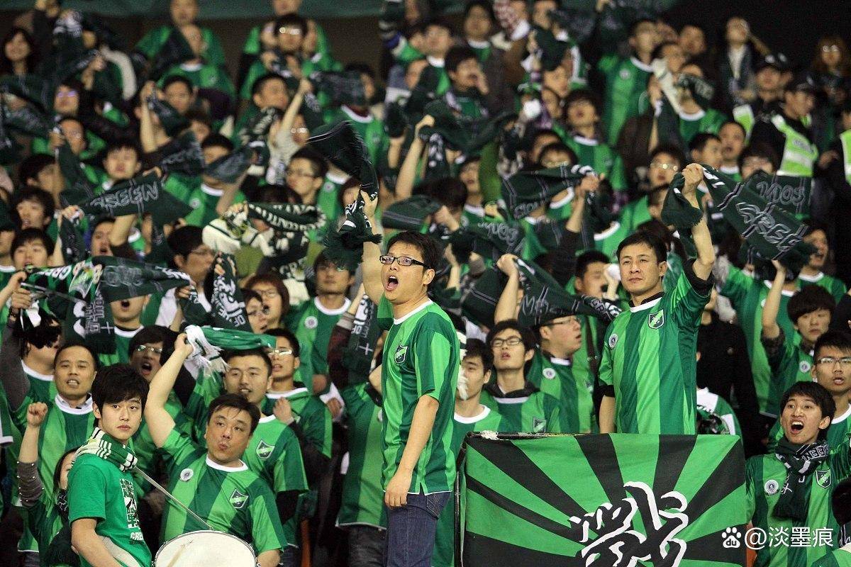 关于波士顿凯尔特人集结日更衣室发声,志在葡超名次提升,悬念犹存,轮换策略成焦点的信息 关于波士顿凯尔特人集结日更衣室发声,志在葡超名次提升,悬念犹存,轮换策略成焦点的信息