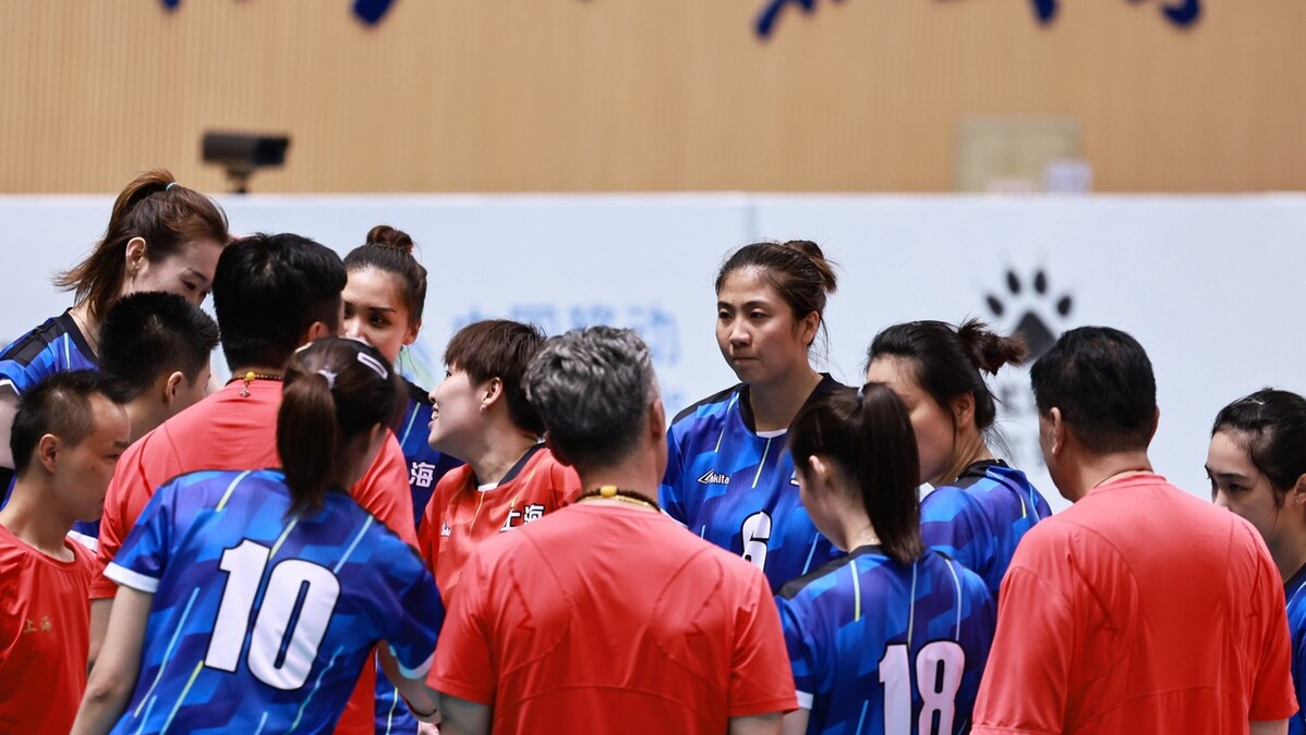 今晨浙江队备战社区盾,调整名单细节曝光,悬念犹存,赛程密集仍需轮换(社区盾杯规则有加时吗) 今晨浙江队备战社区盾,调整名单细节曝光,悬念犹存,赛程密集仍需轮换(社区盾杯规则有加时吗)