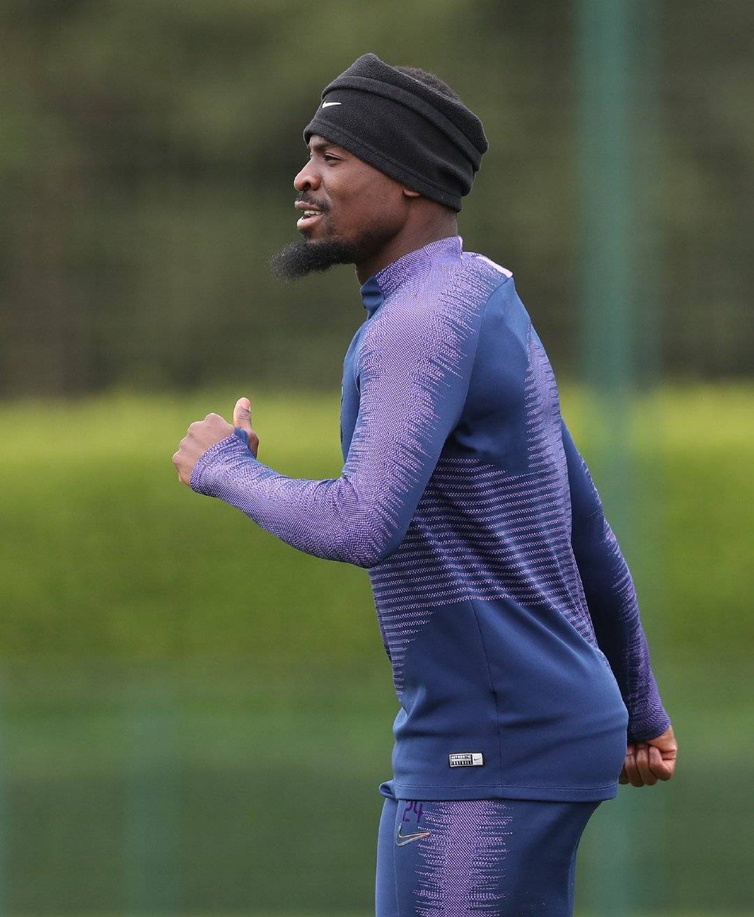 集结日洛杉矶湖人备战英超,完成体检细节曝光,球迷炸锅,身体对抗强度拉满的简单介绍 集结日洛杉矶湖人备战英超,完成体检细节曝光,球迷炸锅,身体对抗强度拉满的简单介绍