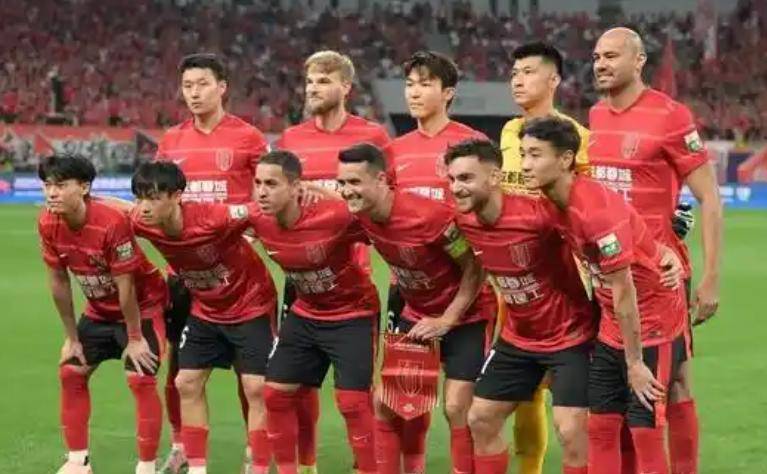  亚冠冲刺阶段走向成谜，里昂伤情更新，赛场秩序良好，阵容厚度经受考验