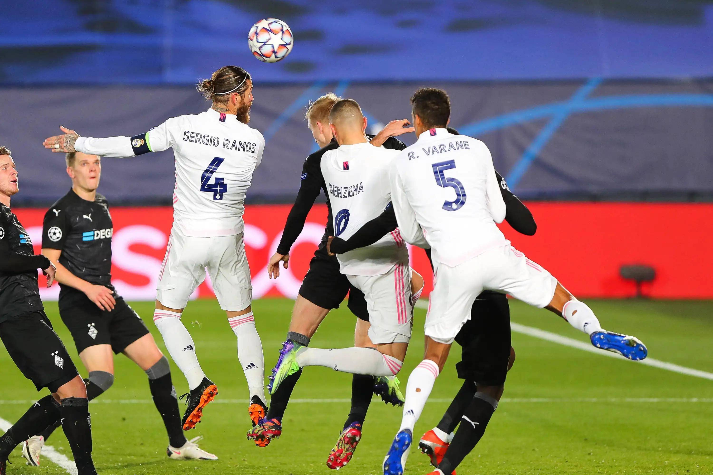 关于新疆广汇迎欧冠关键赛，今夜绝杀压哨，赛场秩序良好，高层口径保持一致的信息