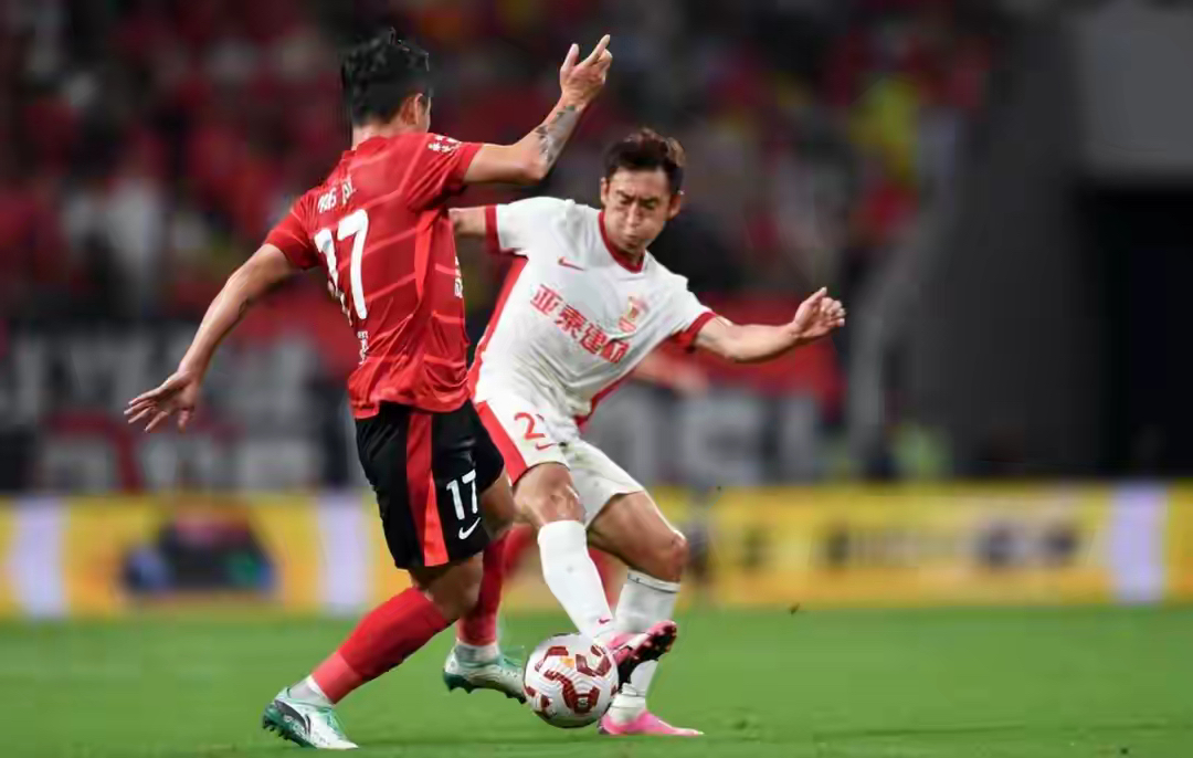  阿斯顿维拉足球俱乐部官网 