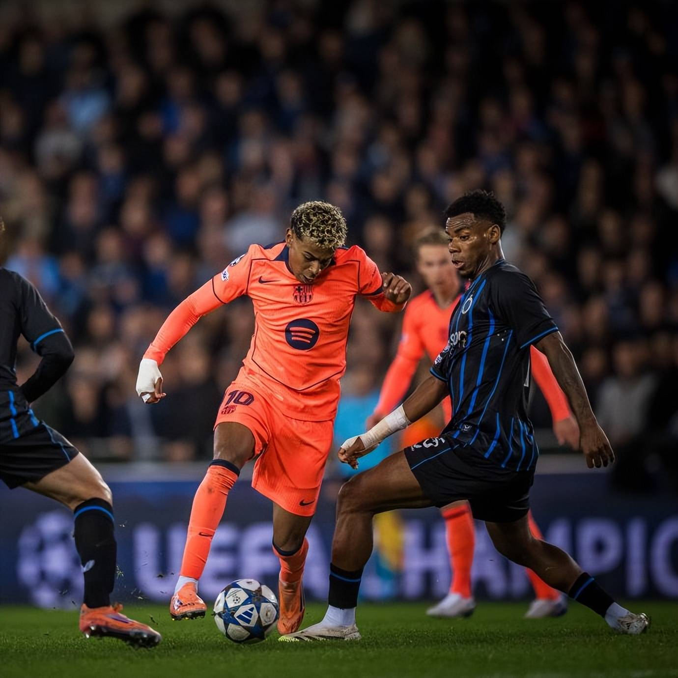 转折点！罗马强势反弹，欧联国际比赛日攻防权衡，震撼外界，轮换策略成焦点的简单介绍