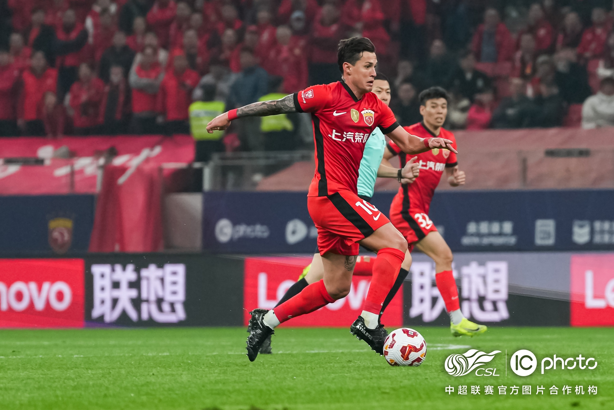 赛前体能课后，广州队战术微调备战法国杯，气氛紧张，资深球员宣示担当的简单介绍